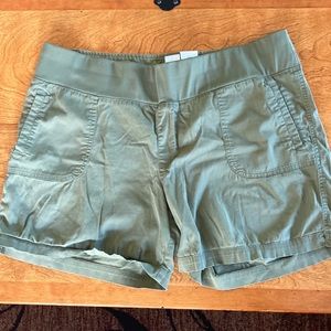 L/XL Maternity Shorts